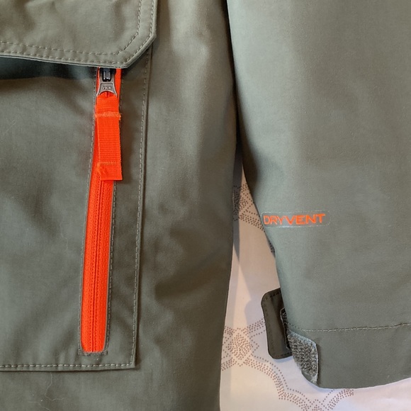 North Face - Youth Jacket - Picture 7 of 8